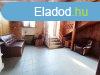 Elad laks Pcel, 	Magldi t