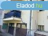 Elad laks Szombathely, 	Rumi t
