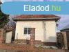 Elad 98 nm-es j pts Tglalaks Szzhalombatta Kzpont 