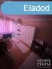 Elad panel laks Csongrdon!