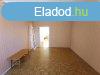 ELS EMELETI, 2 SZOBS, 55 m2-ES LAKS ELAD HEJCSABN! 