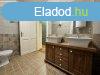 Elad 89 nm-es Feljtott Tglalaks Pcs Belvros 