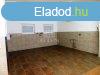 Kiad ipari ingatlan Solt, 	51 sz. ft mentn