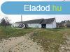 Elad 4570 nm-es Fld Veszprm