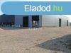 Elad raktr Kecskemt, 	Auchan ruhz kzelben