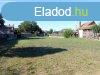 Hajdsmson kzpontjban 700 m2-es, sszkzmves, lakvezet