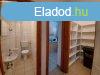Elad Bankplet