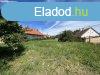 Elad 1359 nm-es Feljtott zlet Pcs Kertvros/Mlom 
