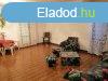 Hrom apartmanos hz Balatonszrszn
