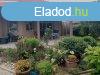 Kivl llapot csaldi hz zldvezetben elad! - Sgvr