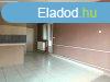 Elad 120 nm-es Kzepes llapot Csaldi hz Nyrbtor Tncs