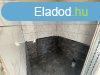 Elad 65 nm-es Feljtott Csaldi hz Kpolna