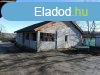 Elad csaldi hz Pcel, 	Bartoshegy