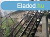 Elad csaldi hz Szabadbattyn, 	Emmarza