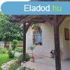 Elad csaldi hz Balatonkenese, 	Klmn Imre utca