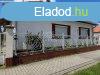 Elad csaldi hz Tkl, 	Mester utca