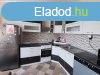 Elad csaldi hz Baja, 	Szabadsg t