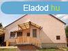 Csaldi hz | 80 nm-es 3 szobs fplettel, 1 szobs 50 nm-