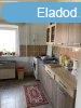 Elad 70m2-es Csaldi hz, Besenytelek