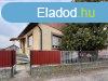 Elad 62 nm-es Kzepes llapot Csaldi hz Nagykta