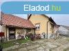 Elad 62 nm-es Kzepes llapot Csaldi hz Nagykta