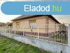 Elad 85 nm-es Csaldi hz Talms