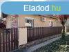 Elad 65 nm-es jszer llapot Csaldi hz Vecss