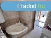 Elad 90 nm-es Feljtott Csaldi hz Ktegyhza