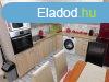 ELAD! FELJTOTT CSALDI HZ REGLAKON! - reglak