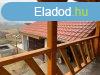 Elad Csaldi Hz Szlskislakon! - Balatonboglr