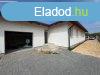 Elad 112 nm-es j pts Ikerhz Szigetcsp csaldi hzas 