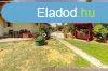 Elad Hz, Mende