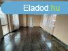 Elad 110m2-es Ikerhz, Gdll