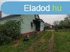 Elad  hromszobs csaldi hz Tiszaroffon!
