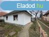 Feljtand csaldi hz Balatonlelln elad!