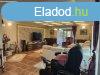 Elad 400m2-es Csaldi hz, Nyregyhza