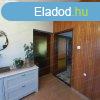 Kondoroson elad 140 m2 padlsteres csaldi hz.