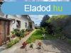 Elad 300 nm-es Feljtott Csaldi hz Pcs Budai-vros 