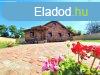 Elad 90 nm-es Feljtott Csaldi hz Sikls