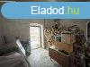 Elad 50 nm-es Feljtand Csaldi hz Mnfa