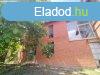 Elad 250 nm-es Feljtott Csaldi hz Pcs Mecsekoldal/Don
