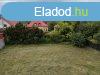 Elad 102 nm-es j pts Csaldi hz Felstrkny