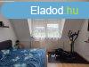 Elad 61 nm-es Feljtott Panellaks Debrecen Derk utca  