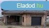 Elad 130 nm-es Csaldi hz Tpiszentmrton