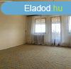 Elad 108 nm-es Kzepes llapot Ikerhz Debrecen Rzsstele