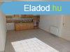 Elad 58 nm-es Feljtott Csaldi hz Ktaj