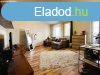 Elad 39 nm-es Feljtott Panellaks Pcs Kertvros 
