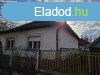 Elad csaldi hz Jszladny