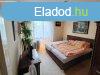 Elad 67 nm-es Feljtott Panellaks Pcs Kertvros/Mlom 