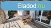 Tetemvr  csendes zldvezeti rszn elegns csaldi hz ela